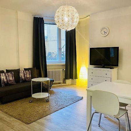 Upea Yksioe Aivan Helsingin Keskustasta Apartman Helsinki Kültér fotó