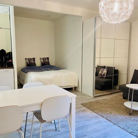 Upea Yksioe Aivan Helsingin Keskustasta Apartman Helsinki Kültér fotó