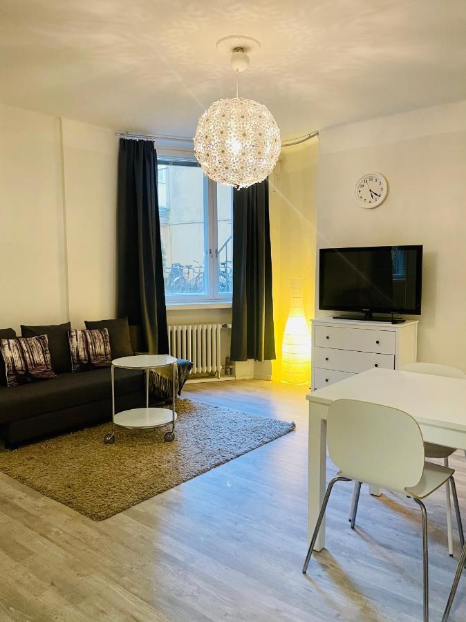 Upea Yksioe Aivan Helsingin Keskustasta Apartman Helsinki Kültér fotó